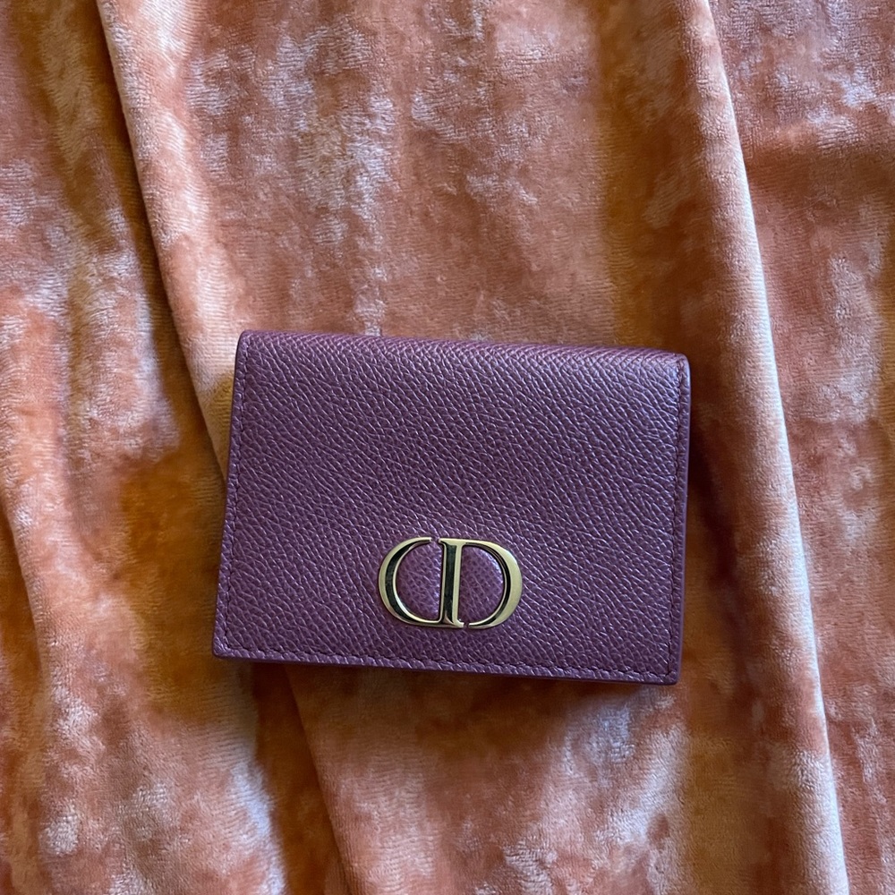 Dior wallet